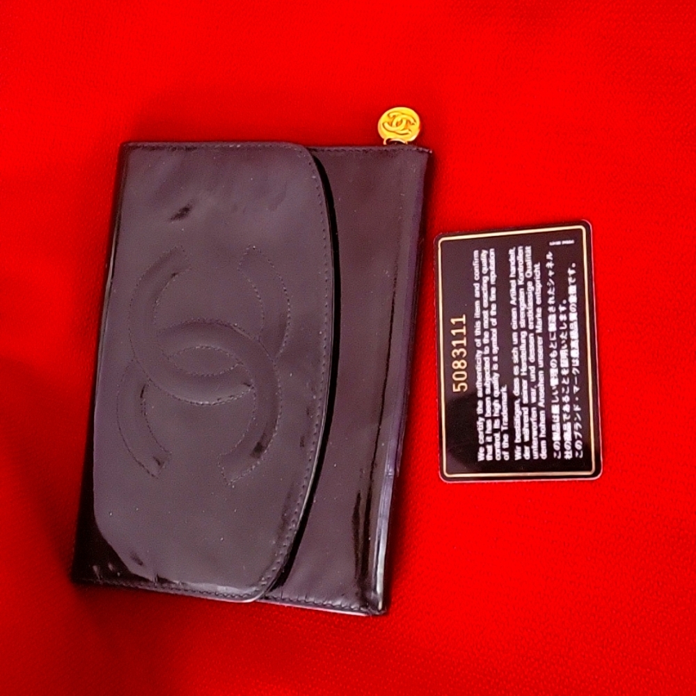 100% Authentic CHANEL WALLET